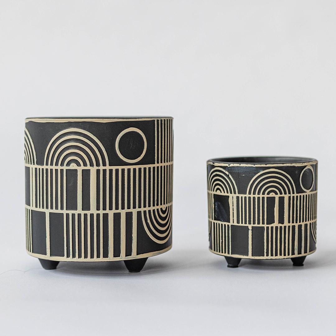 Cache-pot sur pattes (CNP-237)