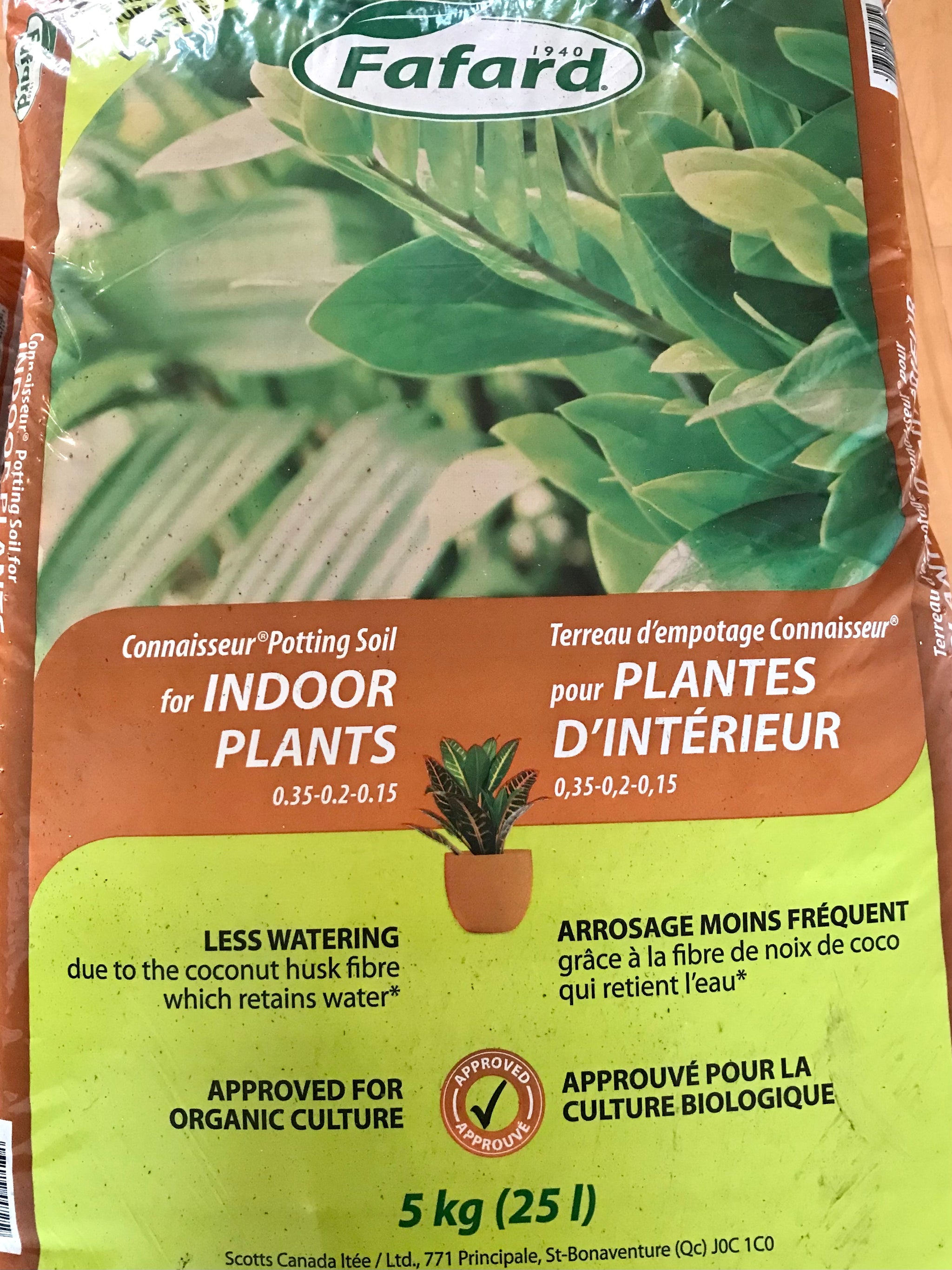 Fafard indoor plant soil